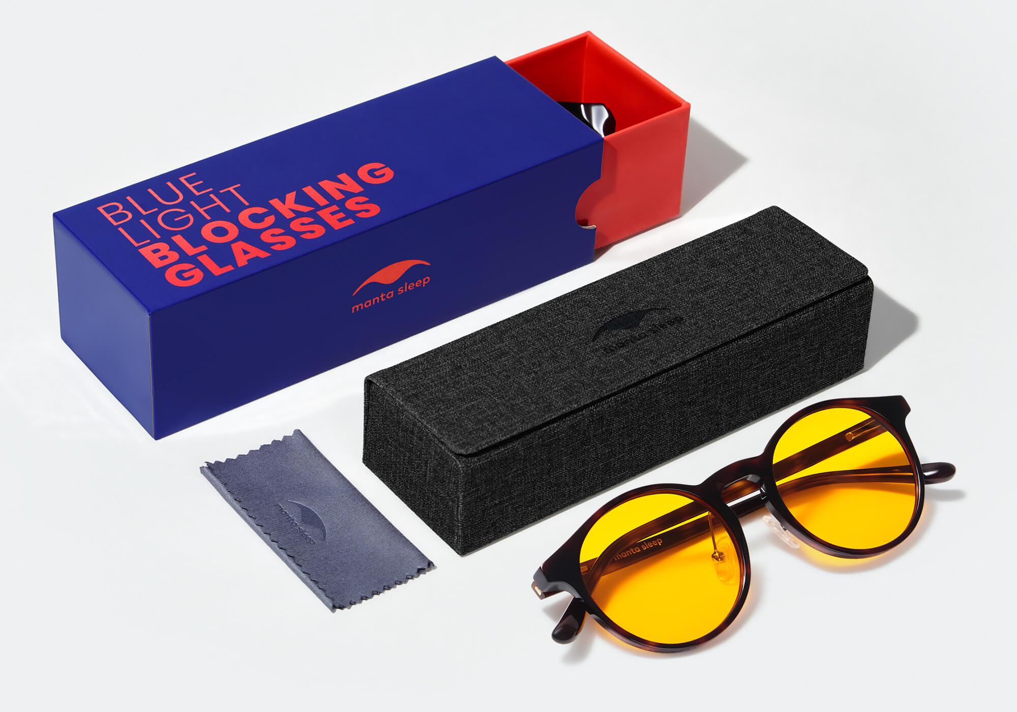 Manta Blue Light Blocking Glasses - Media 7 of 11