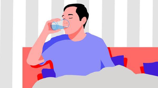 Drinking Water Before Sleep: Why Make it a Nighttime Habit-Manta Sleep