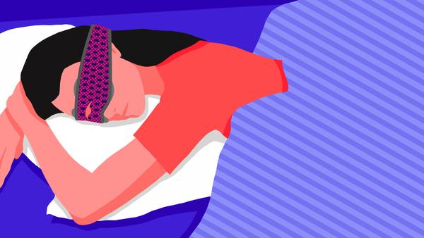 Best Sleep Mask for Stomach Sleepers: Our Top Eye Masks for  Sleeping on Your Tummy