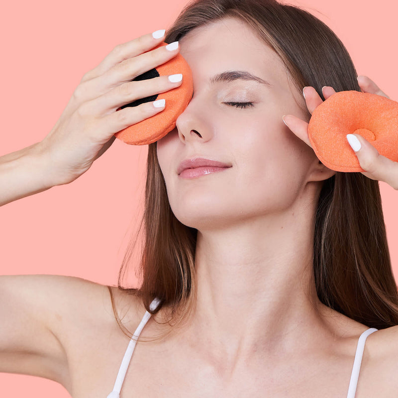 Relaxed eyes and a calmer you